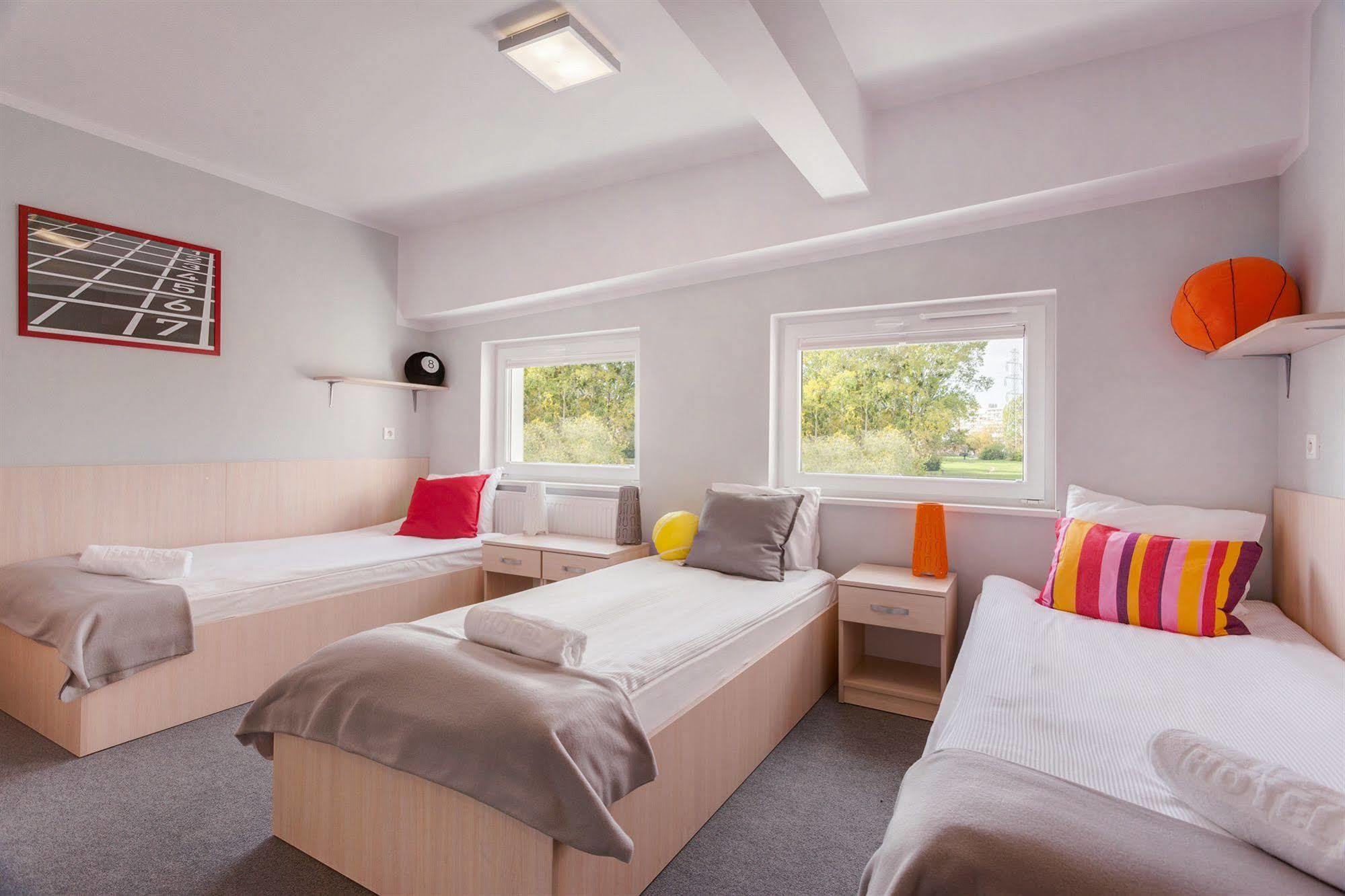 Hostel Rakietka Gdansk Bagian luar foto